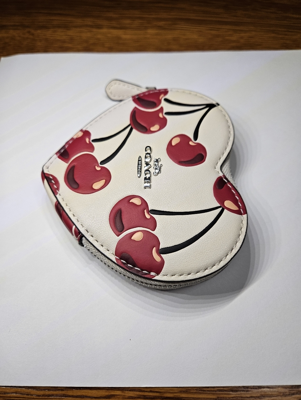 Coach Heart Coin Case With Cherry Print - Picture 2 of 6